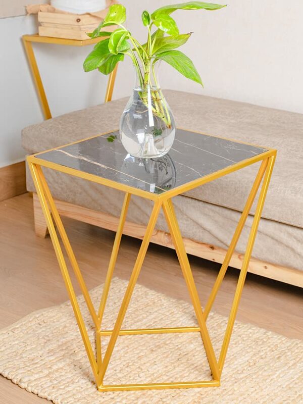Diamond Corner Table with Plant Jar