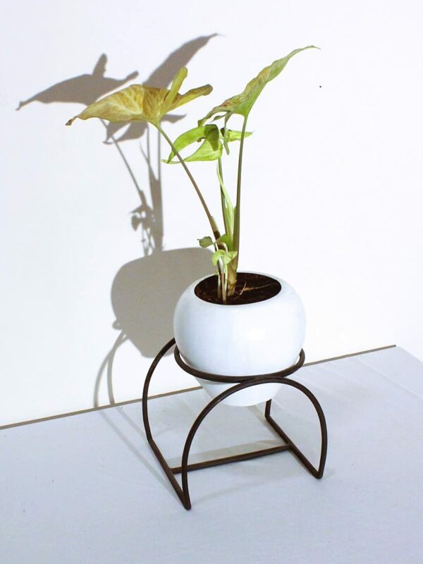 Modern Small Iron Plant Stand Without Planter, Corner Plant Stand, Kitchen Dining Table Pot Stand for Living Room Decor Home Decor Balcony Outdoor